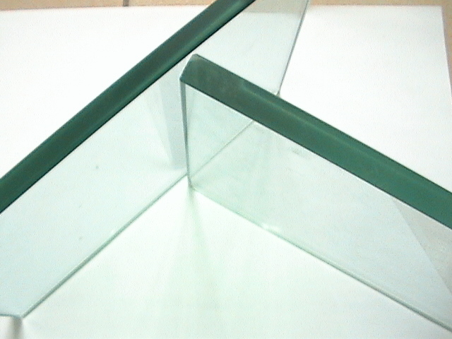 tempered glass/toughened glass