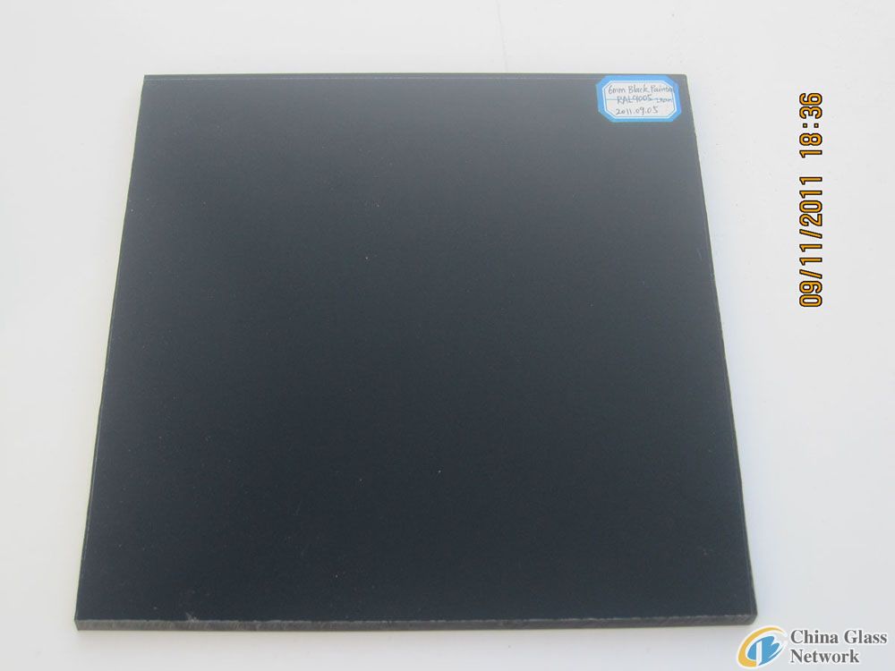 BLACK PAINTED GLASS RAL9005 WITH SAFETY VINYL BACK (CSI CERTIFICATION: AS/NZS 2208:1996