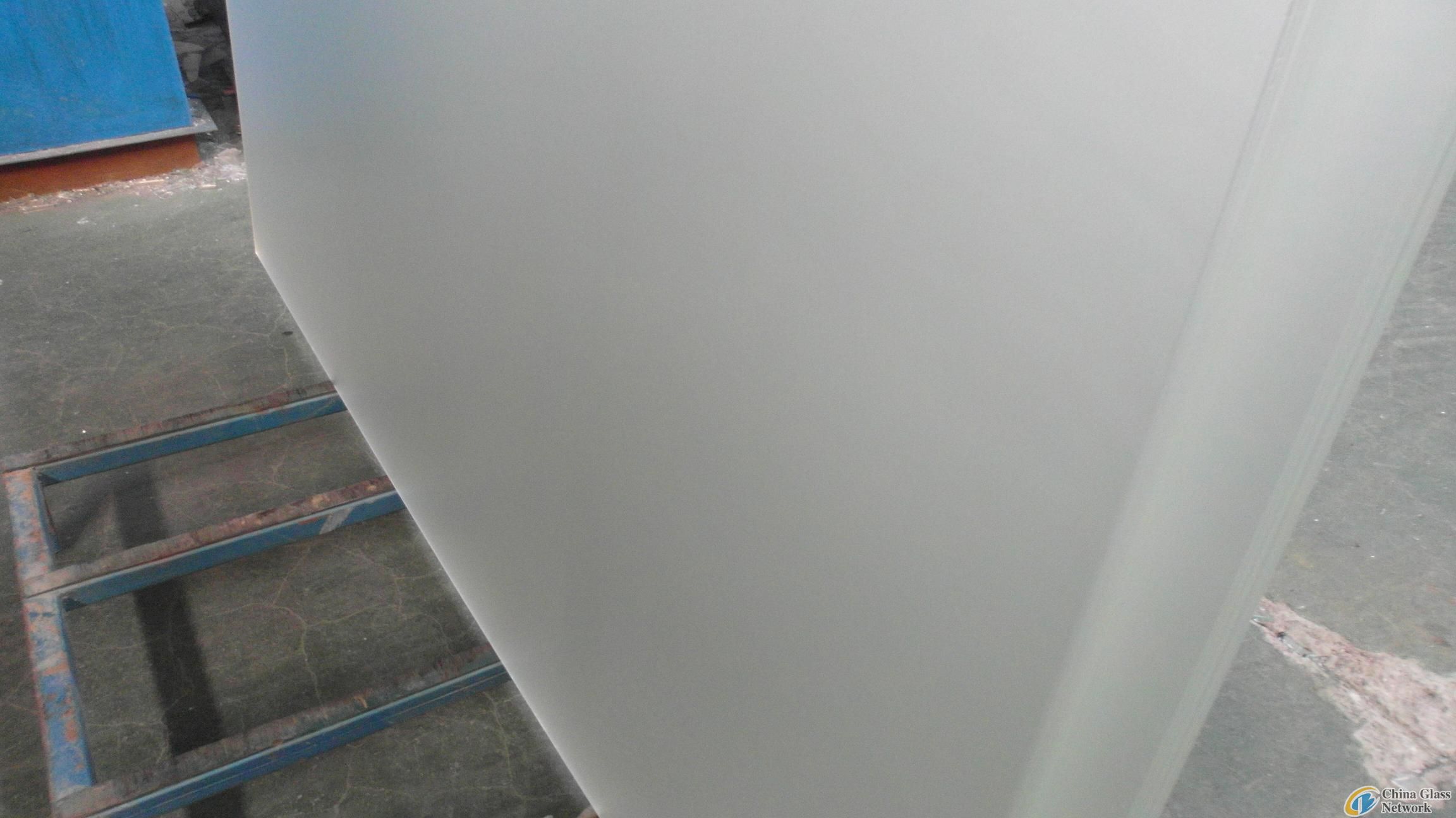 3.2mm Textured Tougheded Glass