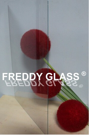 Wholesale 0.55mm-4.7mm High Quality Clear Sheet Glass