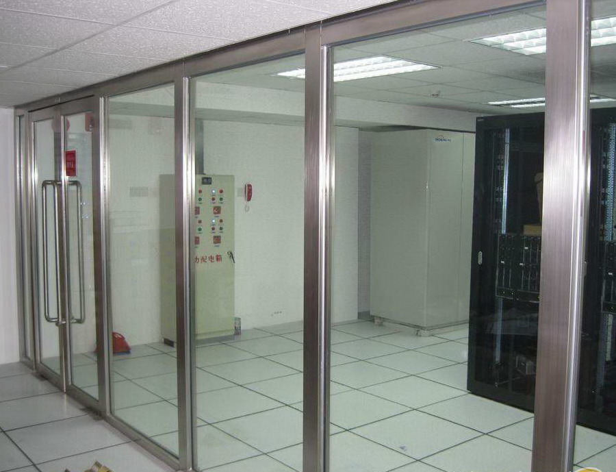 Fire proof glass