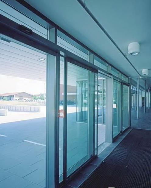 Fire resistant glass