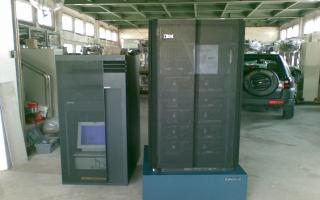 IBM RS 6000 server working station