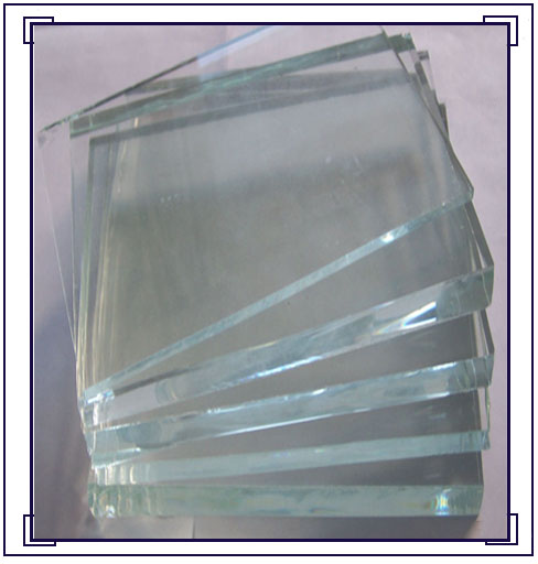 Ultra clear float glass