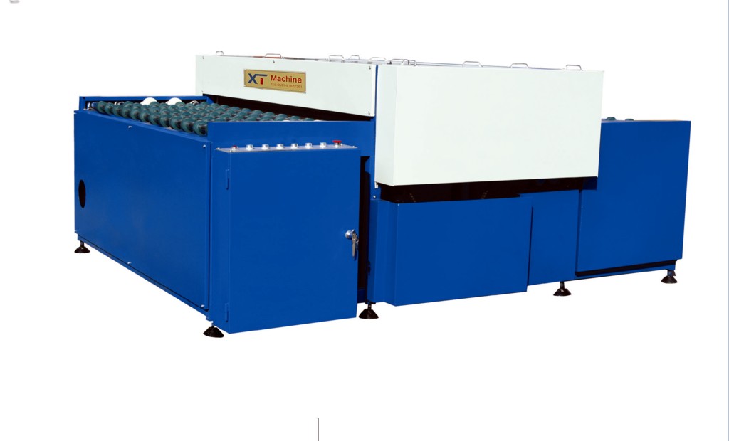 Horizontal insulating glass machine