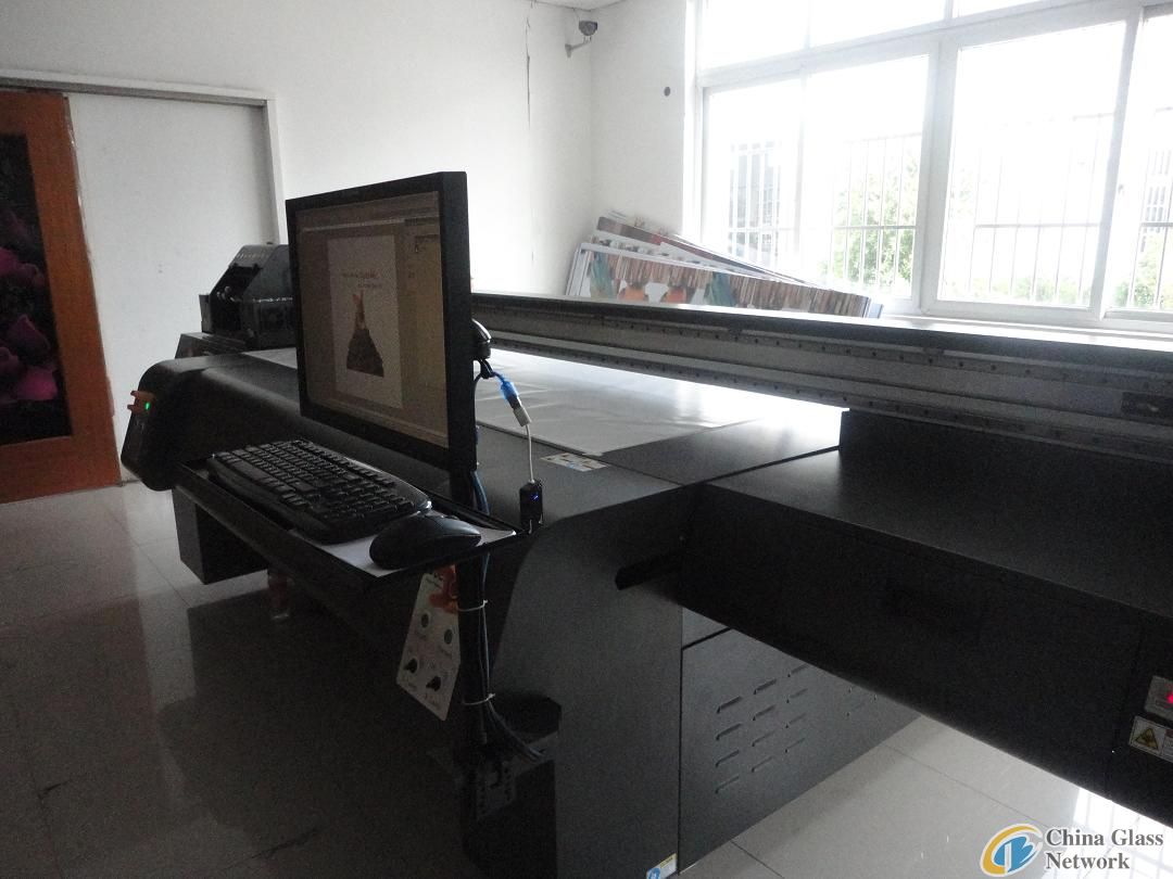 Docan flatbed printer M10 in large format size