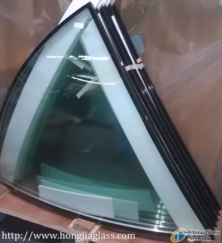 Hot curved laminated insulating glass