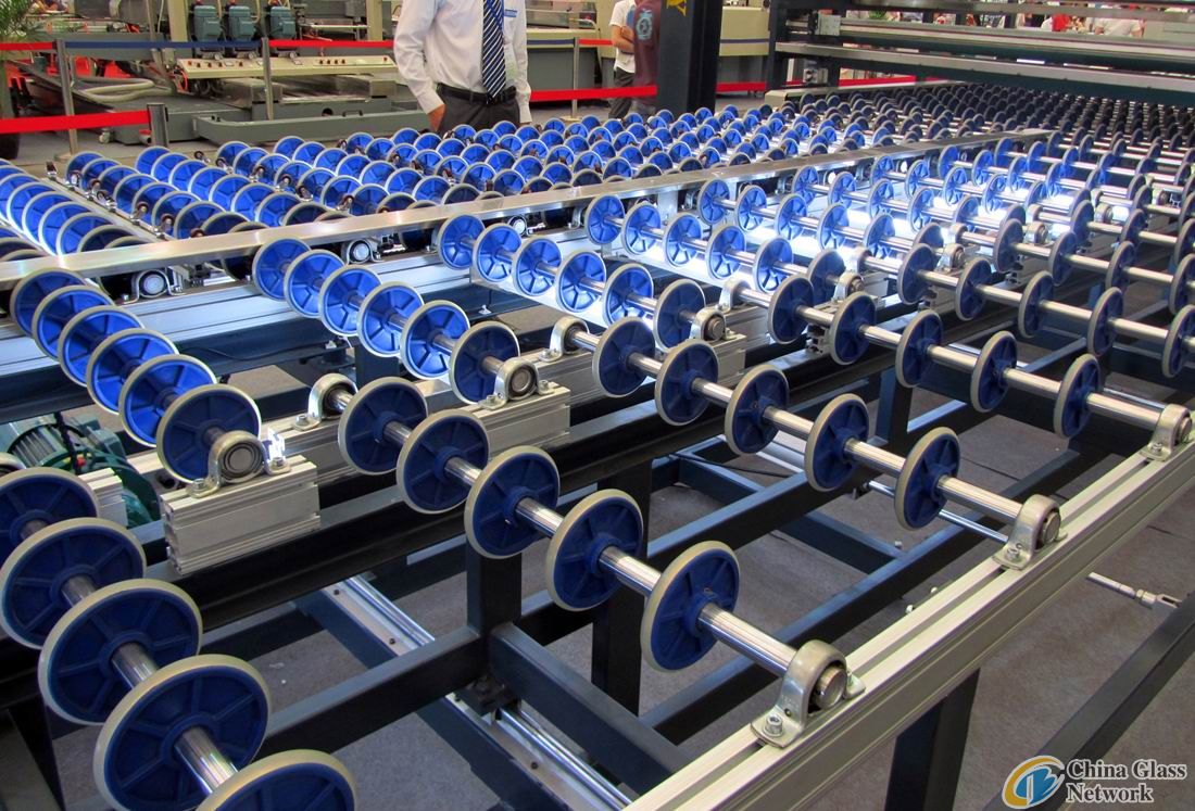 Speed-adjustable Transmission Conveyor