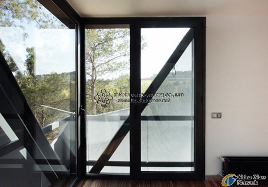 19mm hinged glass door