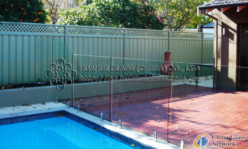 8mm frameless  fence