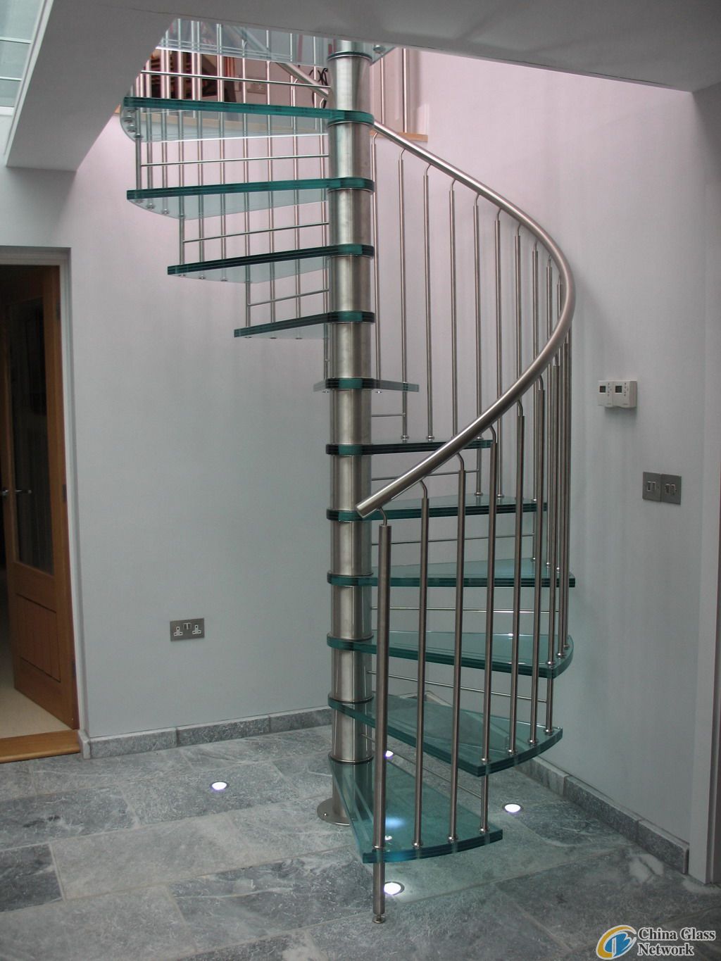 10mm glass stairway