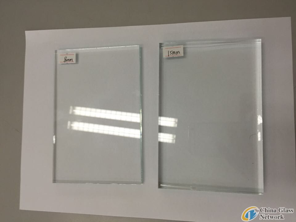 EXTRA CLEAR FLOAT GLASS WITH BLUISH EDGE