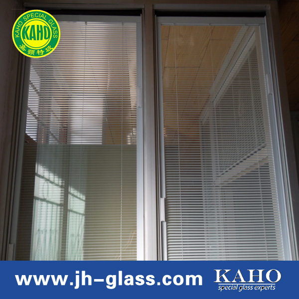 IGU with internal blinds