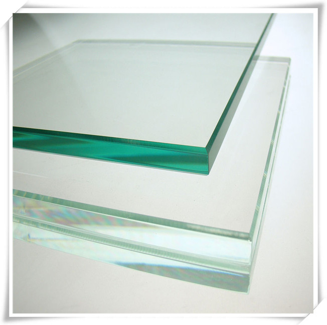 ultra-clear reinforced glass