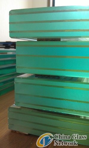 laminated glass manufacture