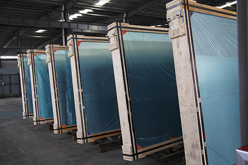 laminated glass .jpg