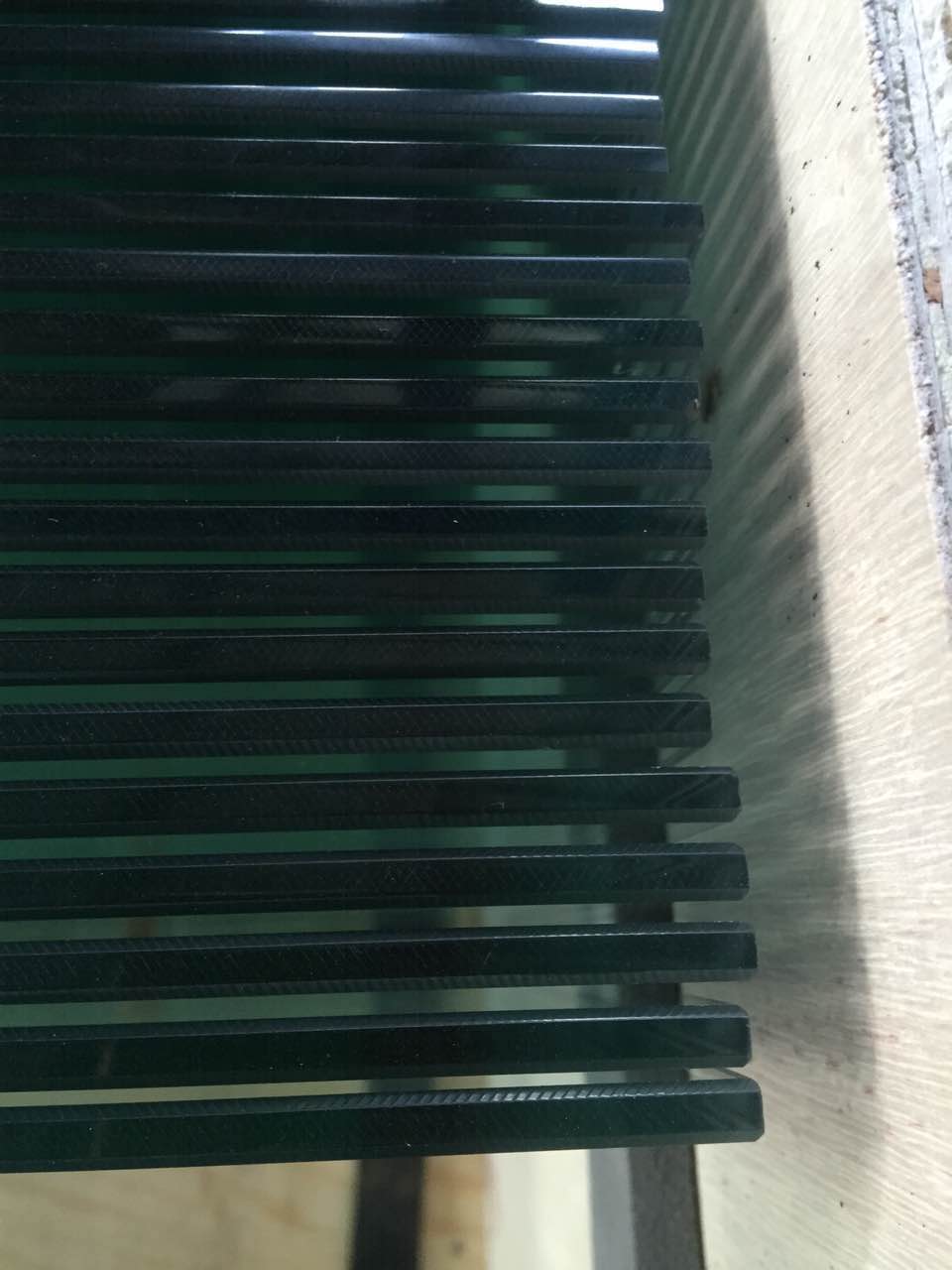 CLEAR FLOAT TEMPERED GLASS