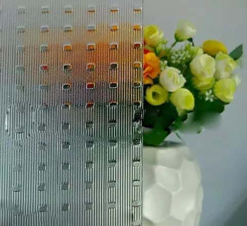 Clear Patterned glass-millenium