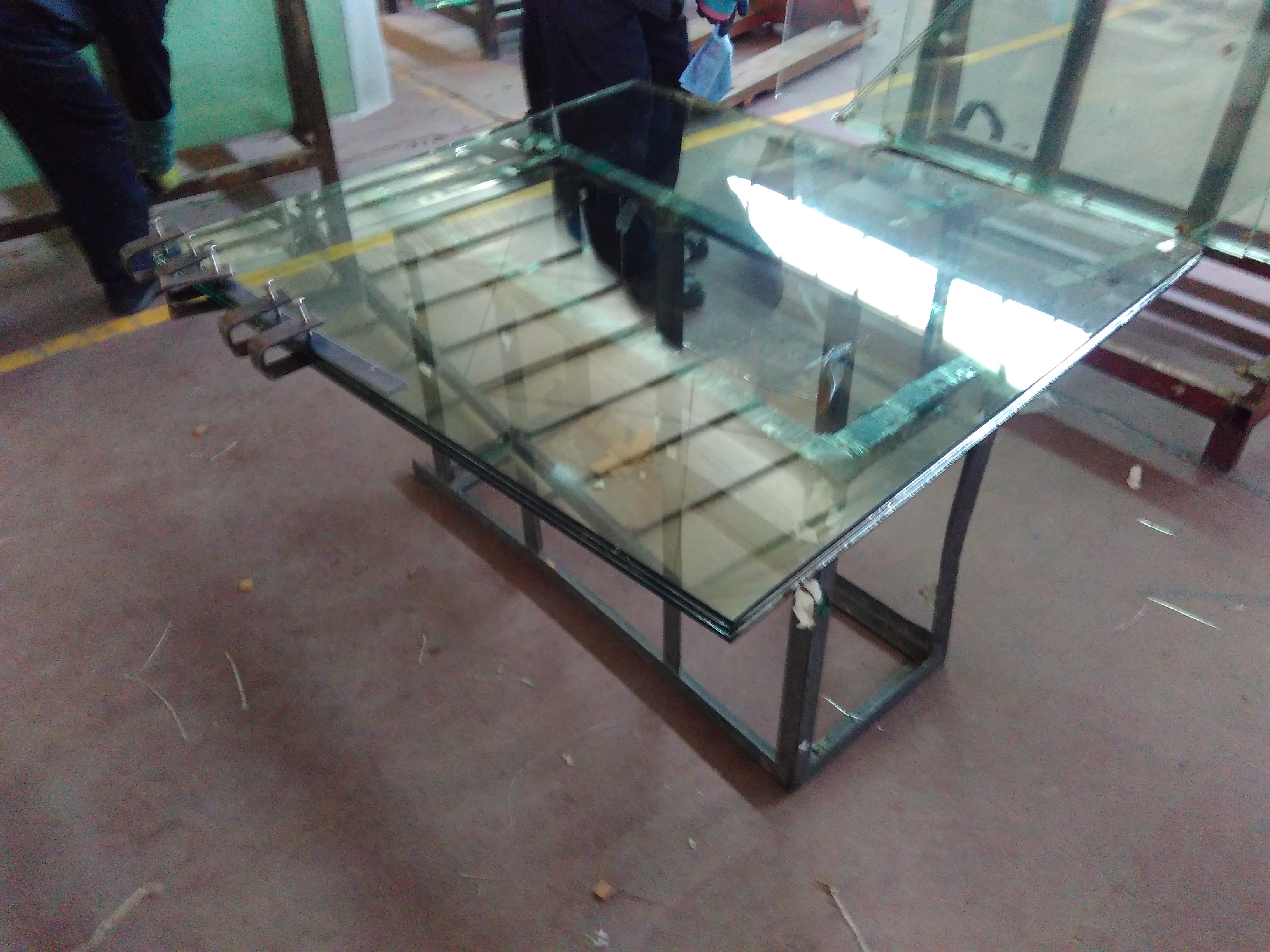 Tempered laminated glass