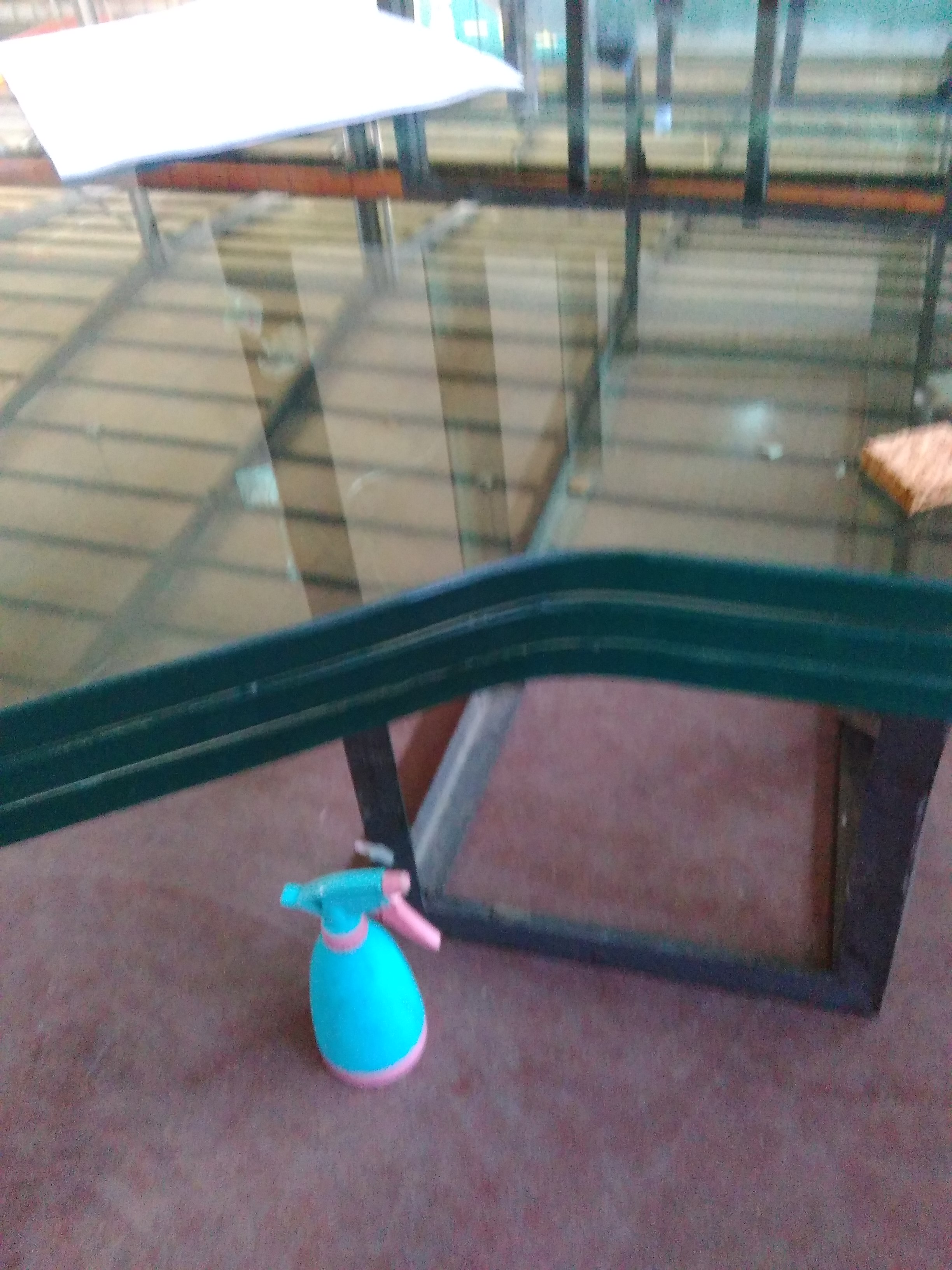 Laminated glass