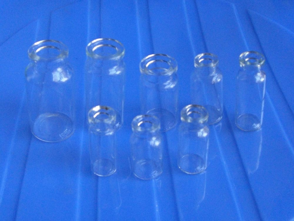 Pharmaceutical glass bottle