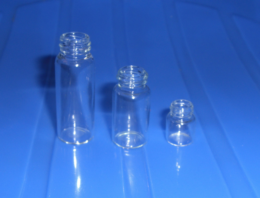 Pharmaceutical glass bottle