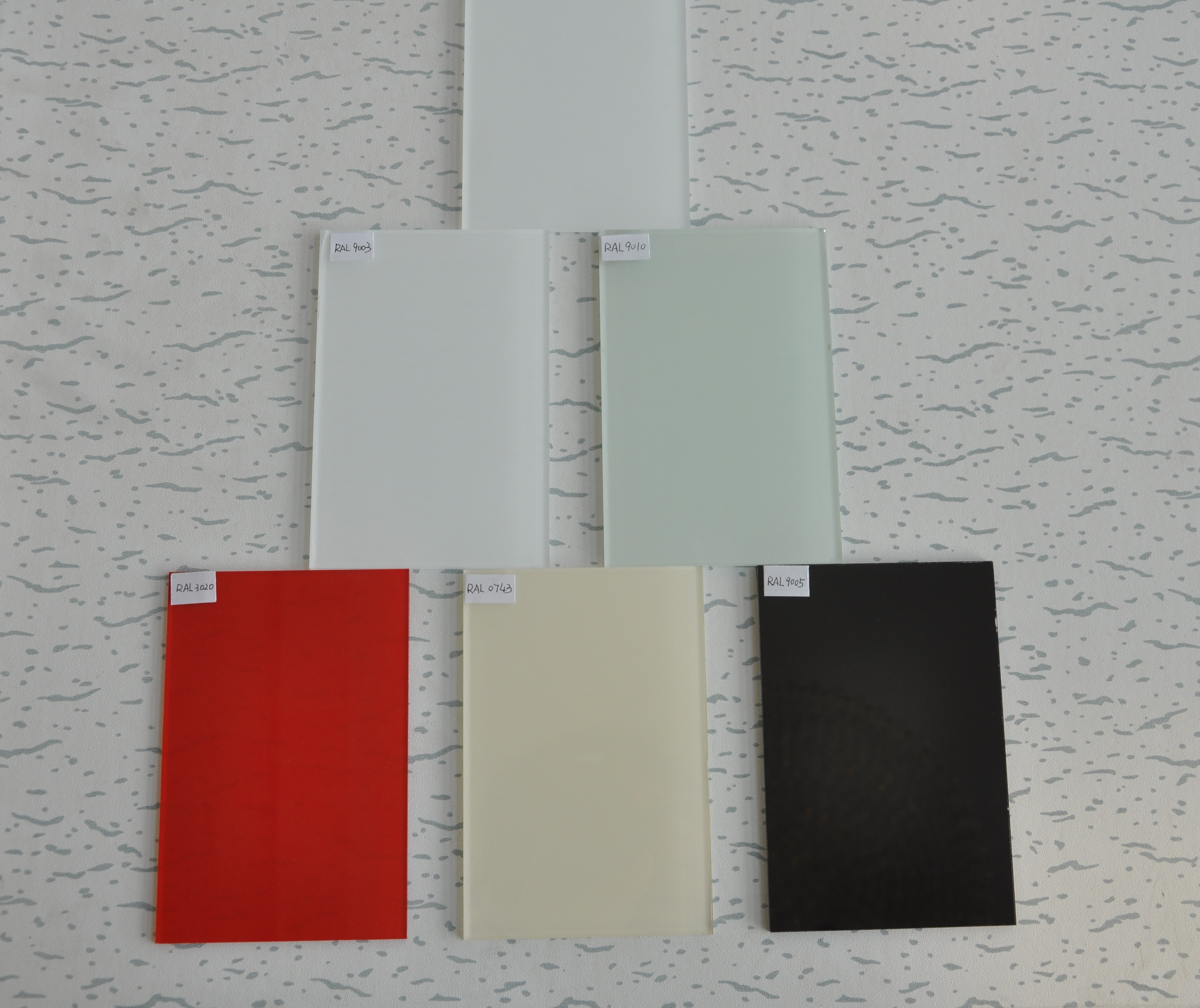 2-6mm Colorful Back Painted Glass,low -iron White painted glass RAL9003