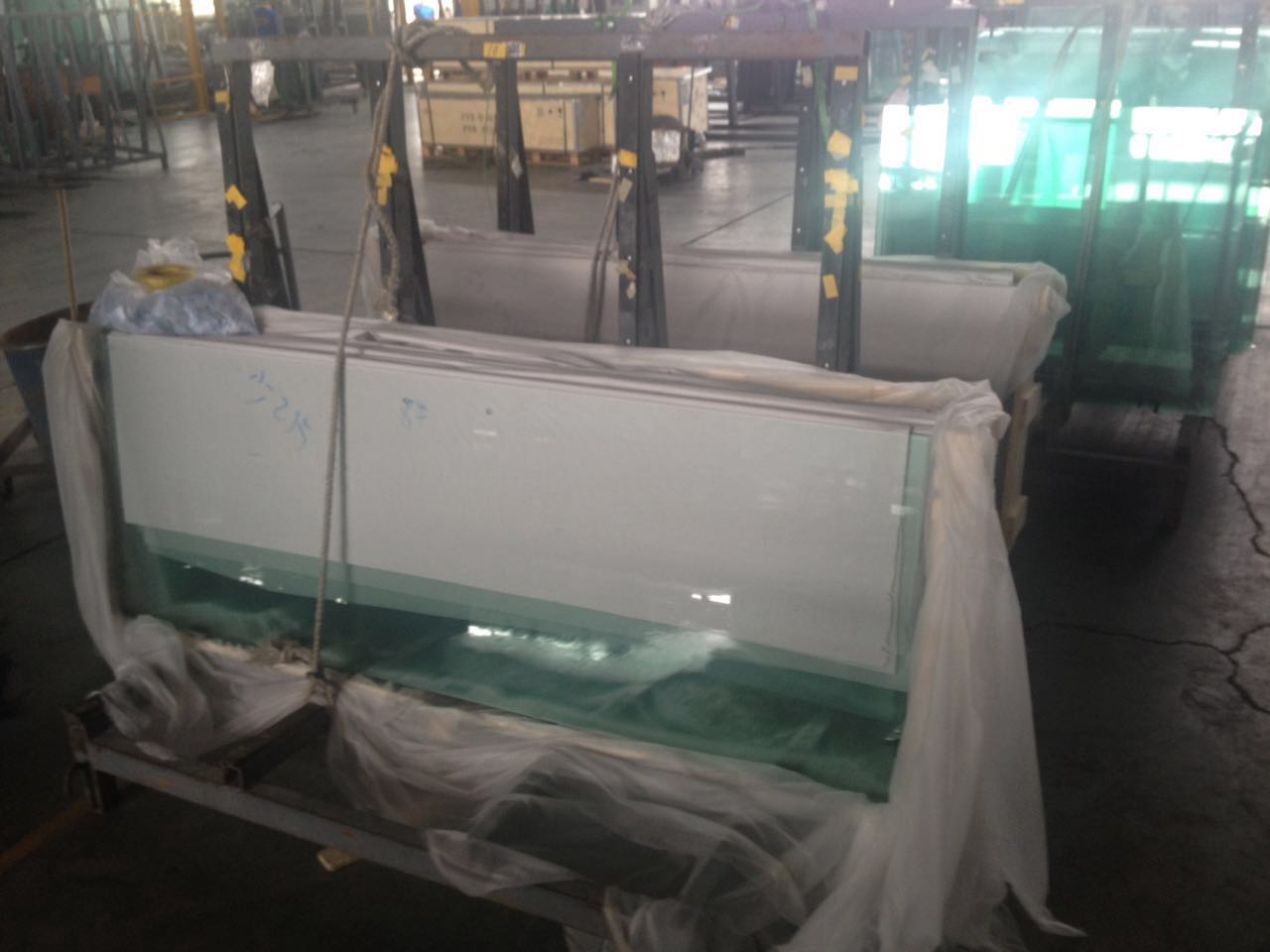 8-19mm Shaped Toughened Glass with polished flat edges