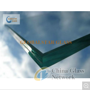 Clear PVB Laminated Glass (on Building)