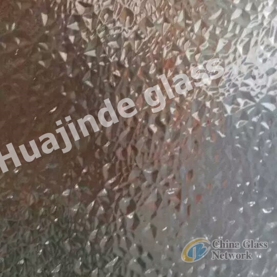 clear patterned  glass,millennium  lora ovenay flower ,masterlite ,karatachi patterned glass from china factory