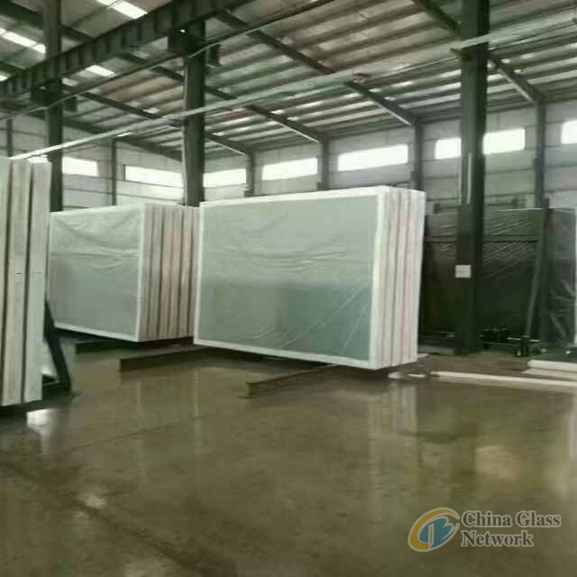 Float glass