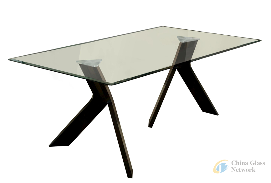 Tempered  glass dinning table