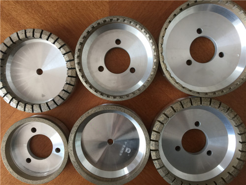 Diamond wheel for straight line edging machine and double edging machine