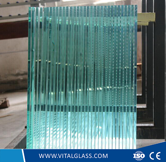 Super clear float glass