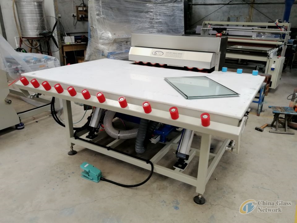 Single Side Heated Roller Press Table With Air Float & Tilting,Double Glazing Equipment