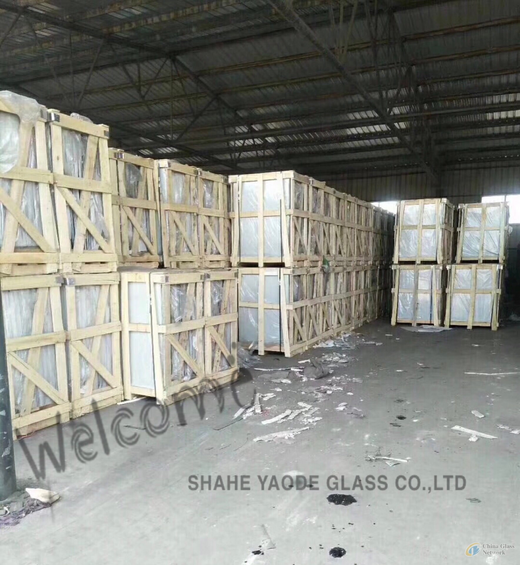 FLOAT GLASS