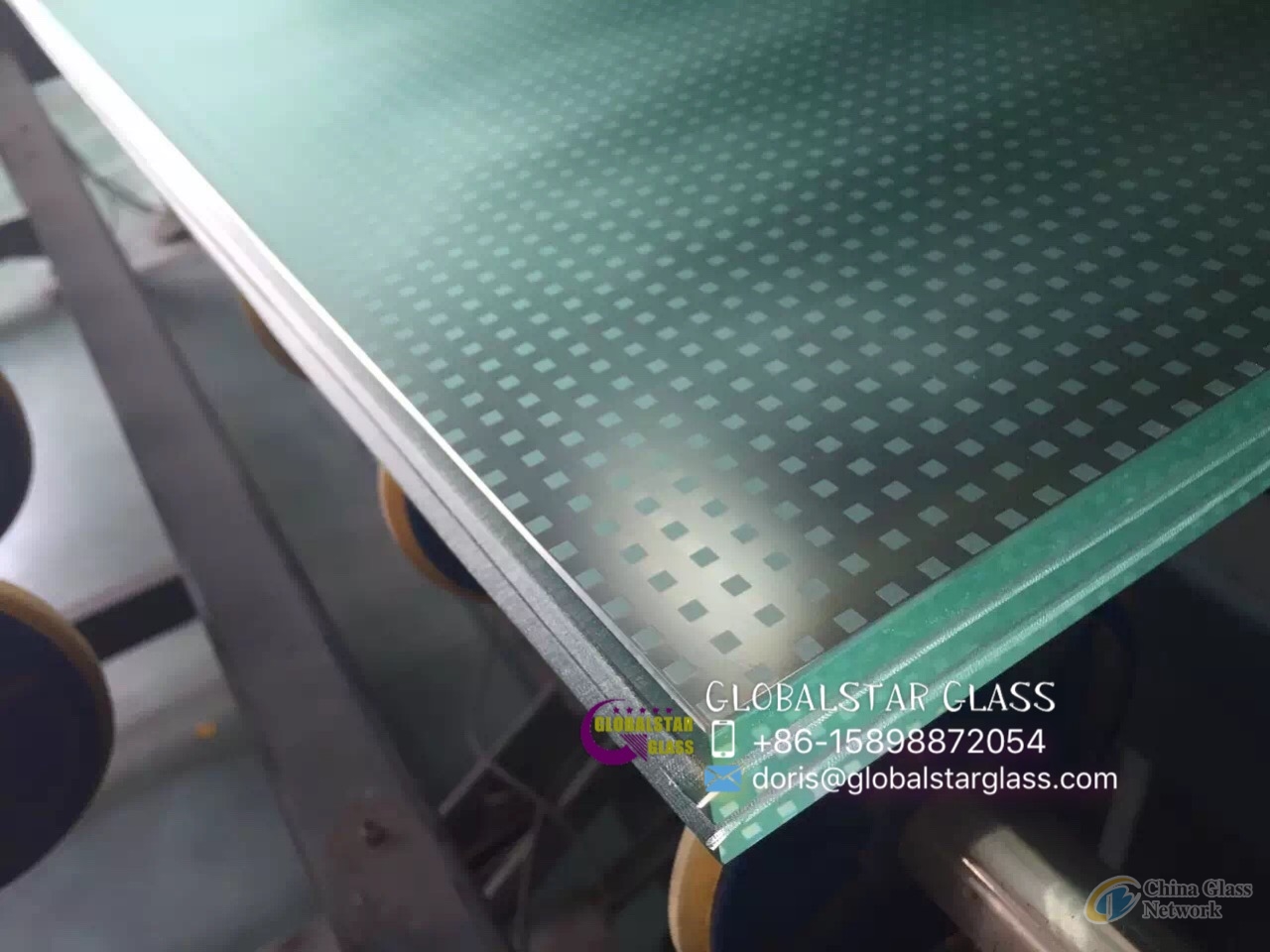 10+10+10mm non Slip Tempered Floor Glass