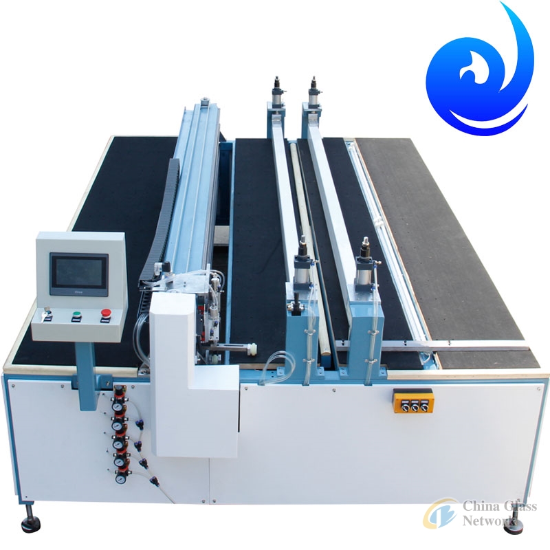 Laminated glass cutting machine