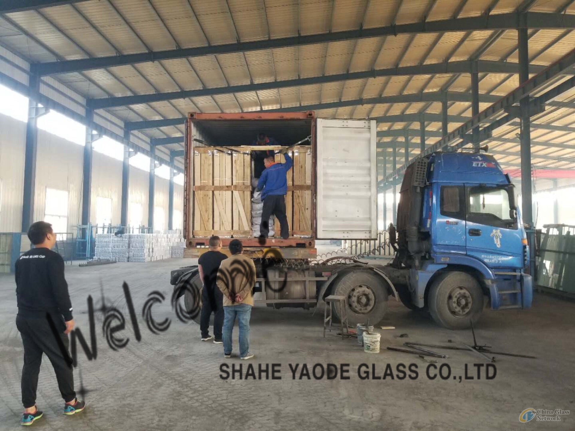 FLOAT GLASS