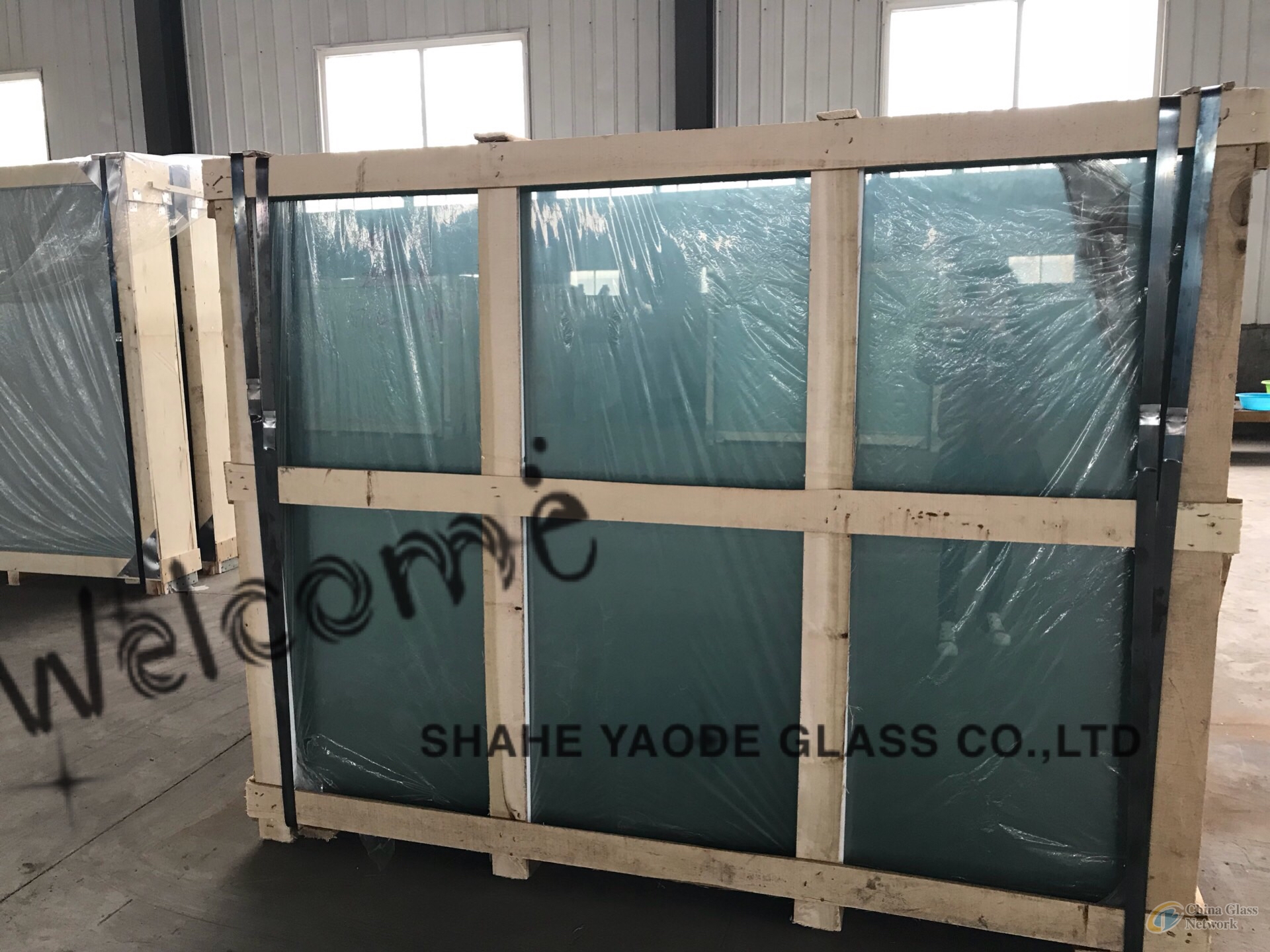 FLOAT GLASS