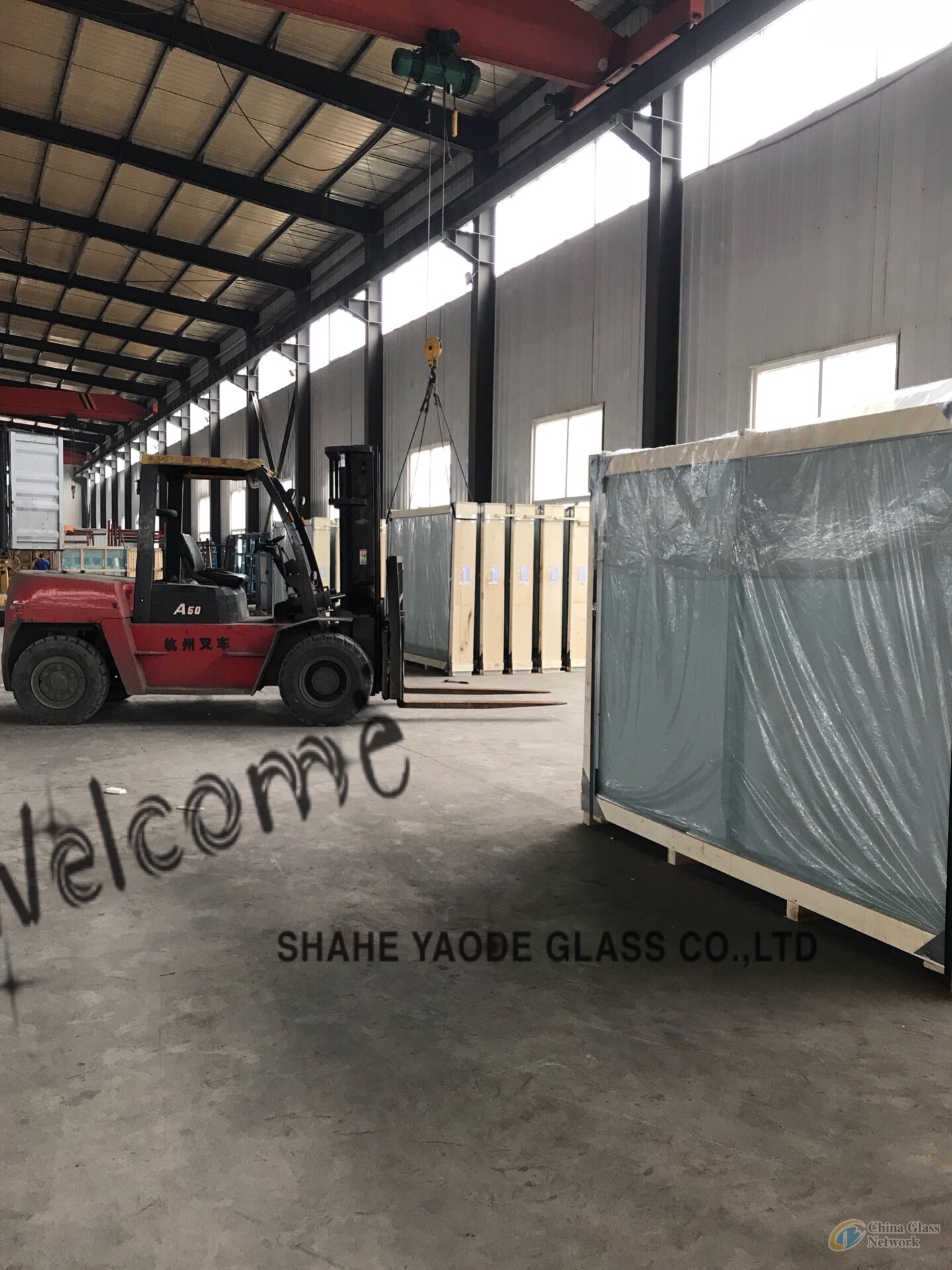 FLOAT GLASS