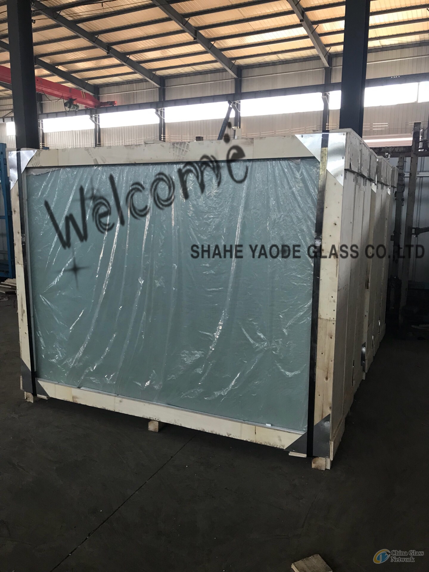 FLOAT GLASS