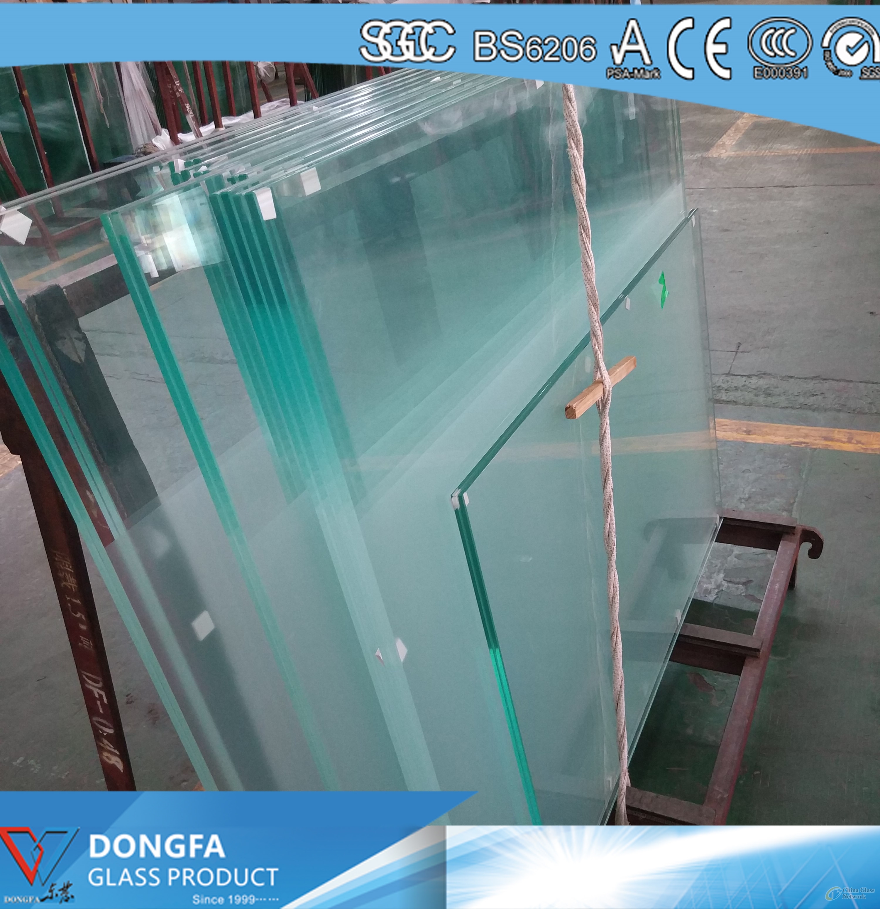 SGP laminated glass balustrade with frosted ceramic frit