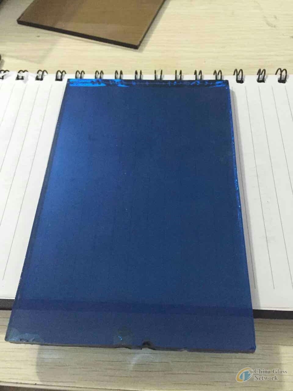 Blue float glass