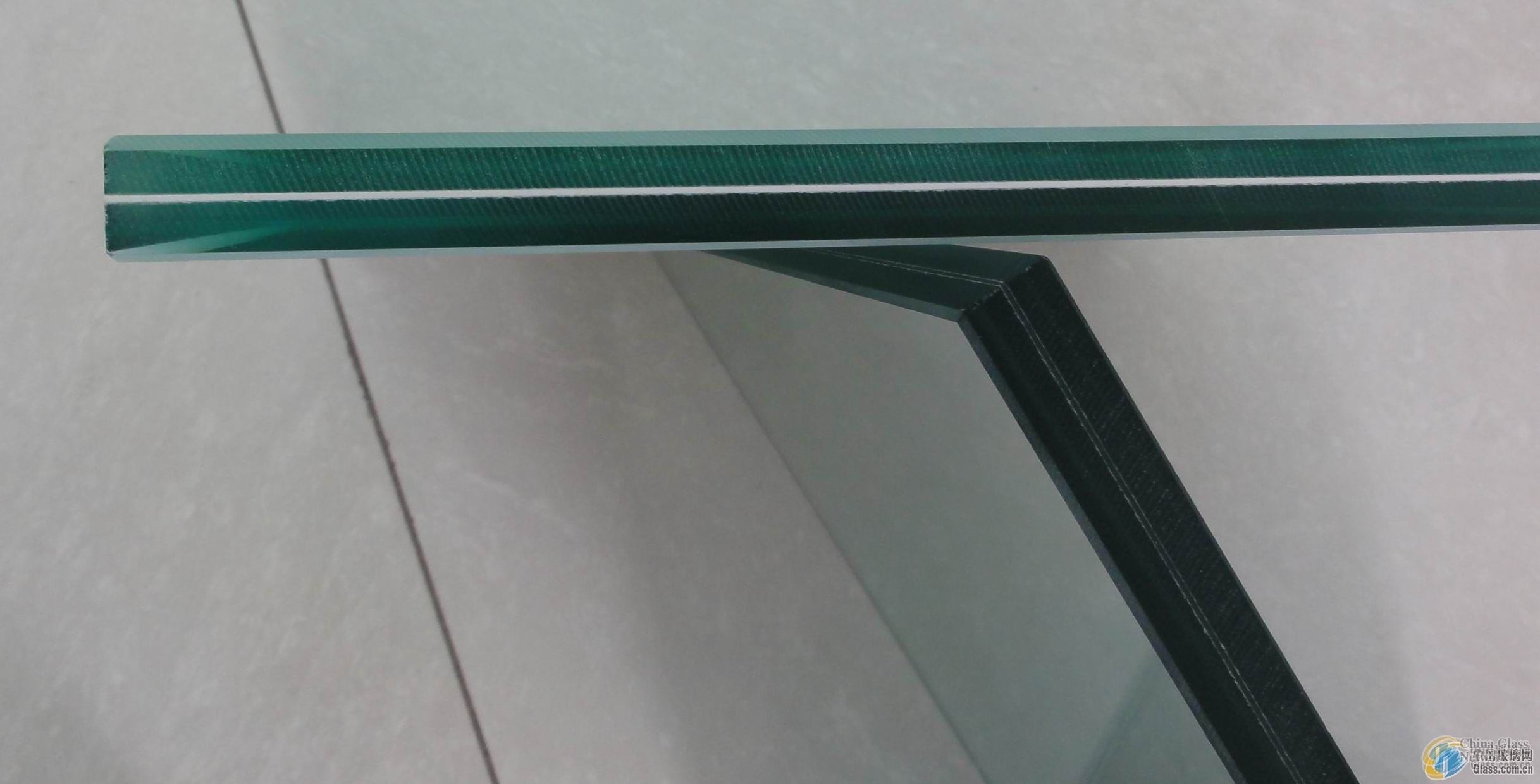 Tempered glass and laminated glass balcony glass railing design