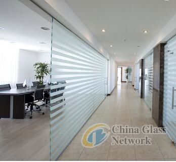 China high quality interior safety shatterproof glass partition wall prices