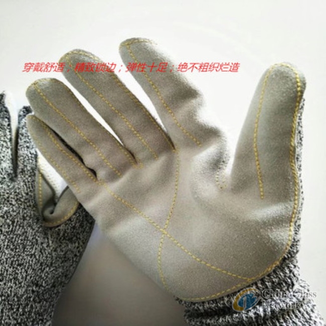 Anti-cutting gloves for glass processing worker