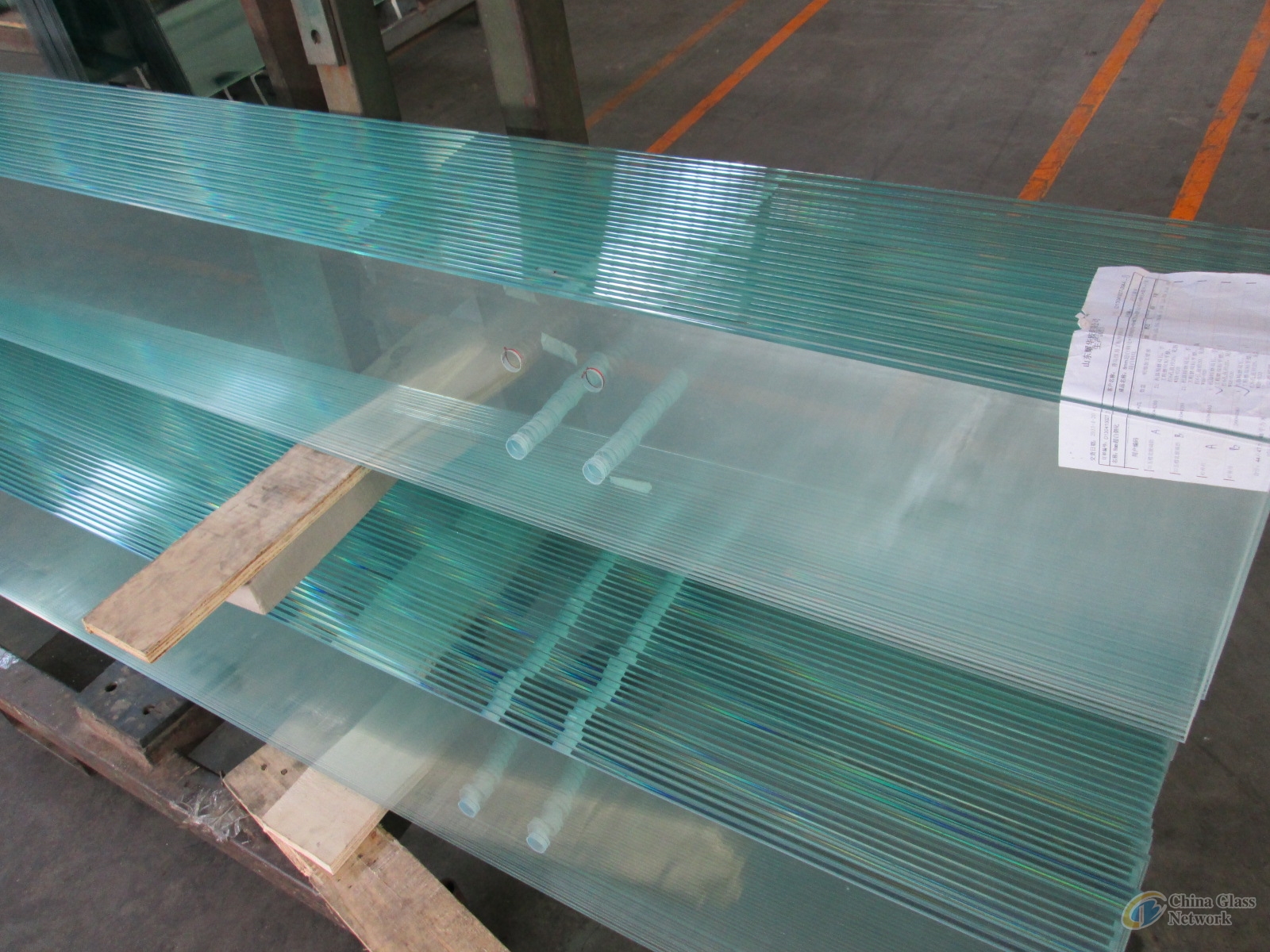 Cheap price 4mm 5mm 6mm 8mm ultra clear low iron glass flat float glass