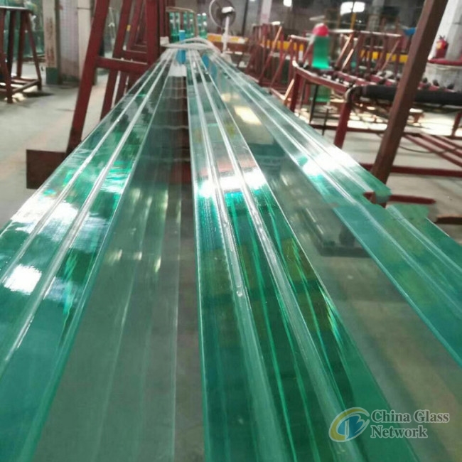 Laminated float glass with PVB innerlayer 