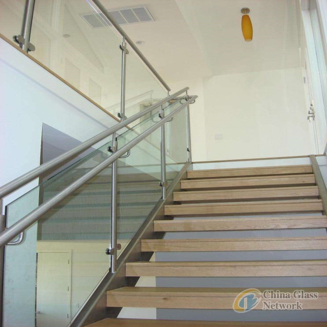 laminated glass for stair railings